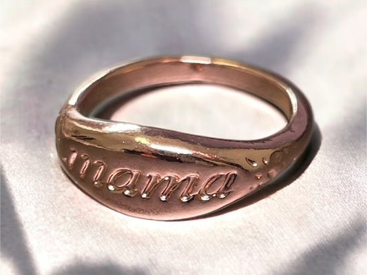 Simple Mama Signet Ring- Rose Gold