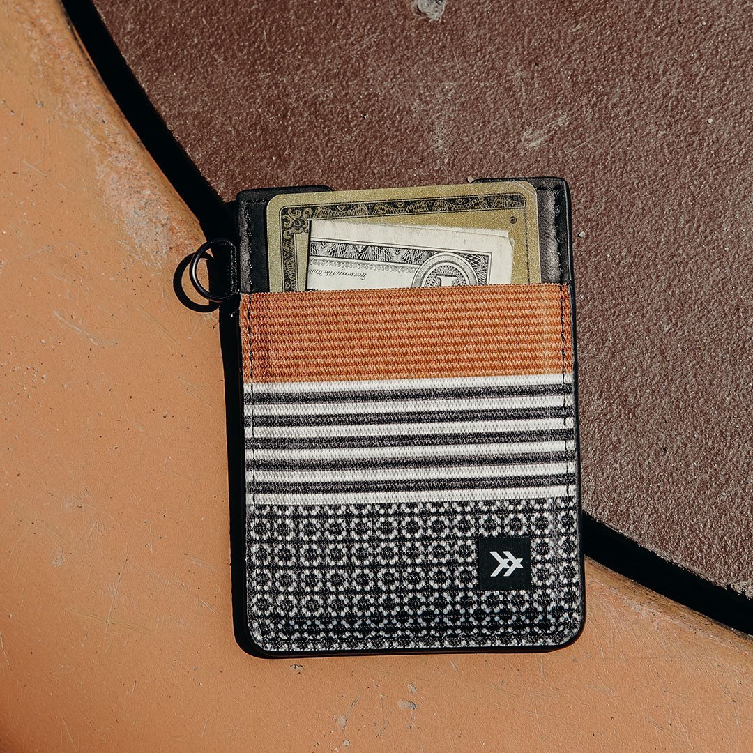 Thread- Vertical Wallet